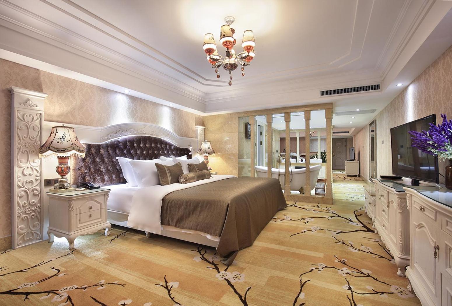 Grand Bravo Guilin Hotel Exterior photo